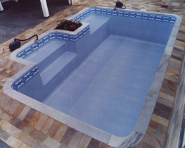 Passo 8 da troca do revestimento vinil da piscina